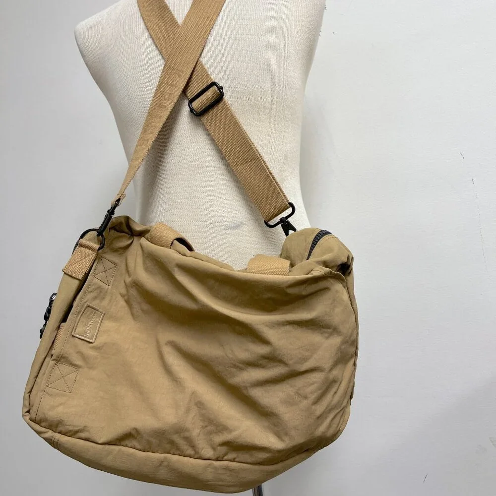 Kiplinger bag computer laptop tan crossbody shoulder